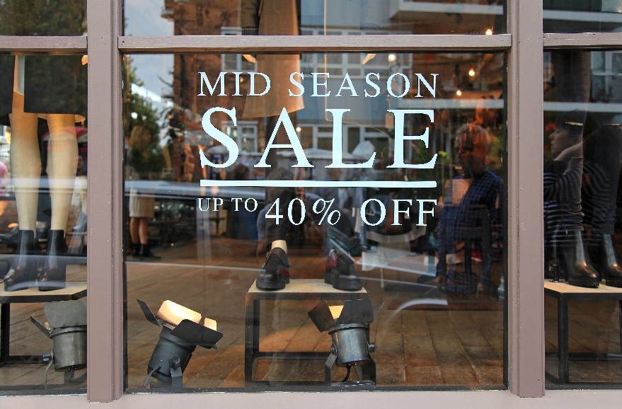Mid season sale vinyl lettering. 