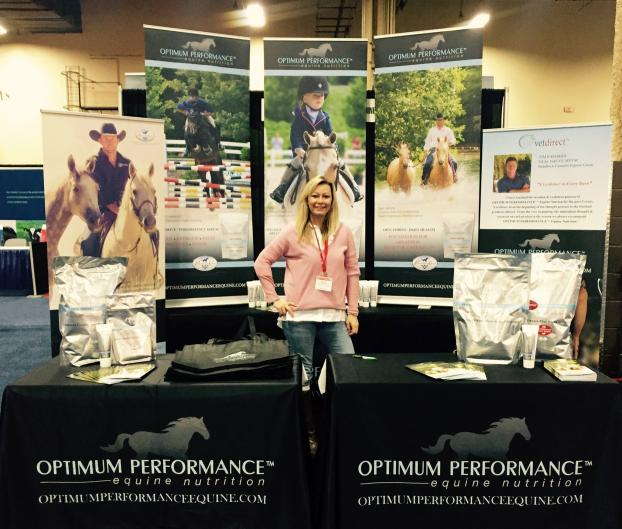 Capture Audiences with Custom Trade Show Displays